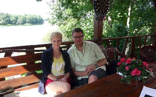 Małgorzata Kożuchowska z Tomaszem Karolakiem wprzerwie zdjęć